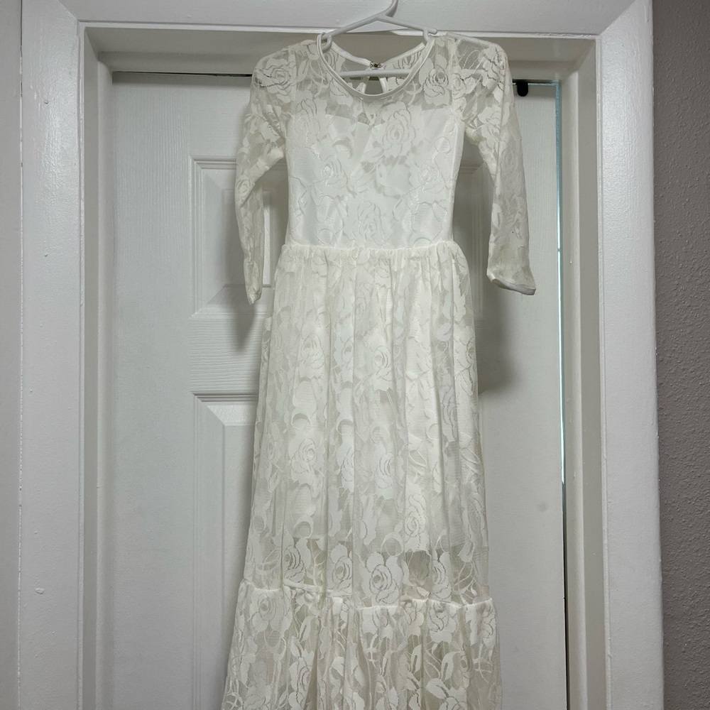 Never worn white/cream flower girl dress.
